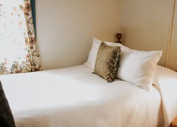 Mouton Plantation hotel thumbnail 4