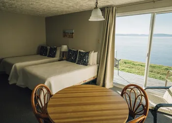 Auberge sur mer hotel thumbnail 6