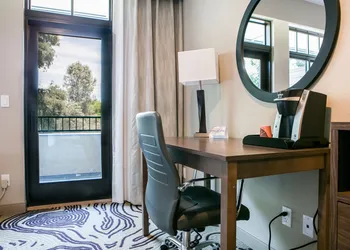 Hotel Siri Downtown - Paso Robles hotel thumbnail 5