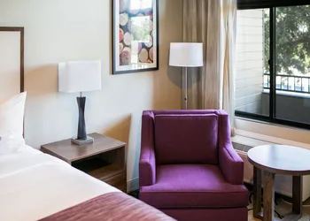 Hotel Siri Downtown - Paso Robles hotel thumbnail 7