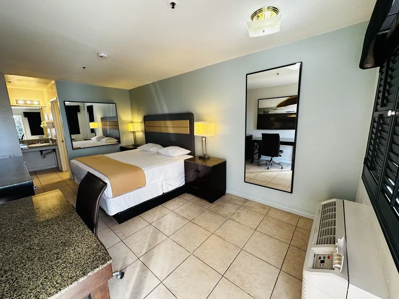Casa Blanca Express & Suites Cypress Buena Park - Anaheim Area hotel detail image 6