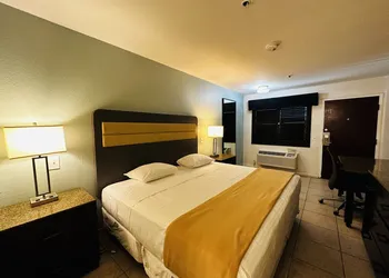 Casa Blanca Express & Suites Cypress Buena Park - Anaheim Area hotel thumbnail 7