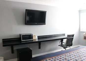ERTH INN by AGA Los Angeles hotel thumbnail 2