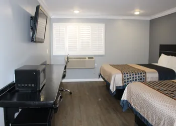 ERTH INN by AGA Los Angeles hotel thumbnail 5