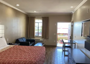 Palace Inn Westheimer hotel thumbnail 7
