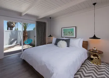 The Weekend by AvantStay hotel thumbnail 4