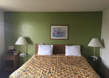 Prairie Rose inn hotel thumbnail 3