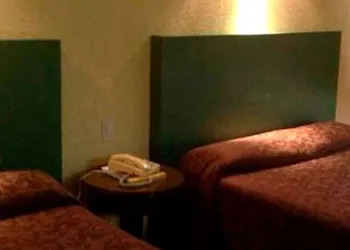 Motel La Fortuna hotel thumbnail 4