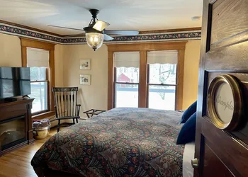 Mad River Inn hotel thumbnail 3