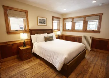 Seesaw's Lodge hotel thumbnail 5