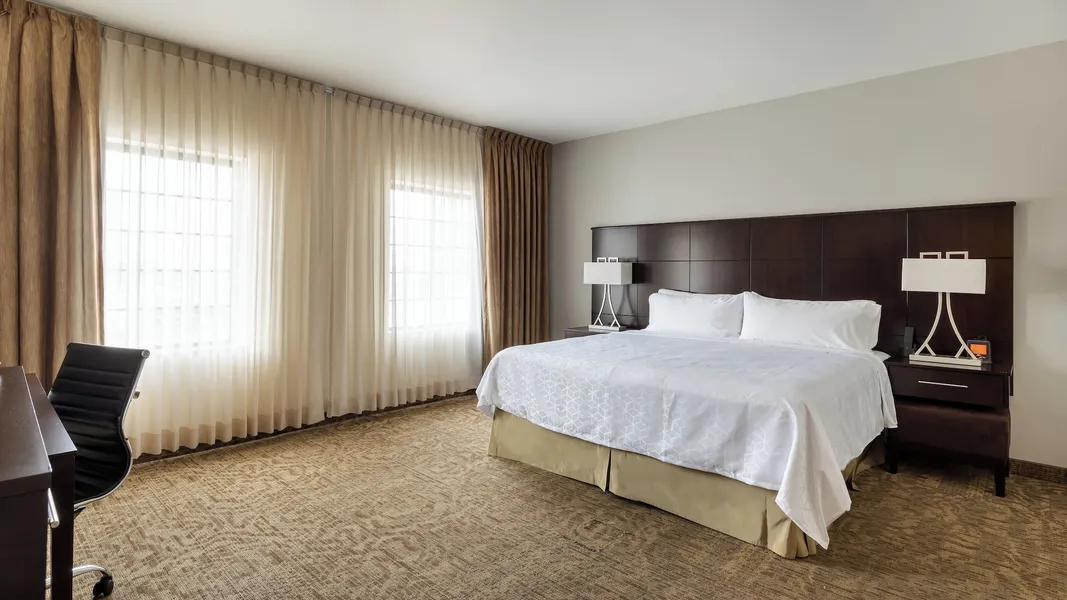 Staybridge Suites Chihuahua by IHG hotel detail image 2