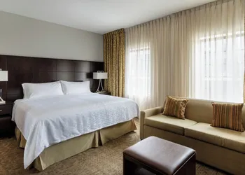 Staybridge Suites Chihuahua by IHG hotel thumbnail 4