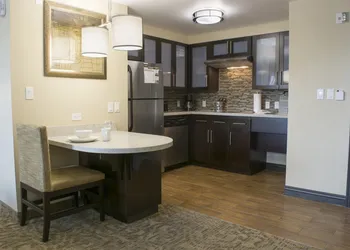 Staybridge Suites Chihuahua by IHG hotel thumbnail 5