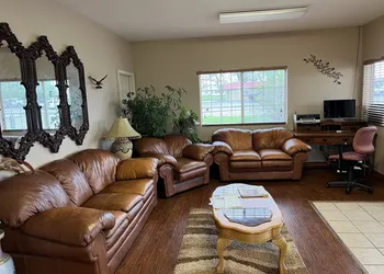 Town & Country Motel hotel thumbnail 2