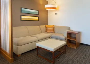 Courtyard by Marriott Ciudad del Carmen Campeche hotel thumbnail 8