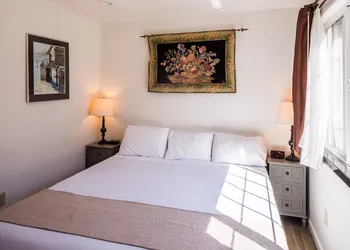 Andril Fireplace Cottages hotel thumbnail 7