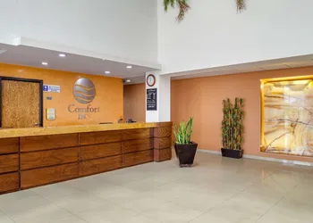 Comfort Inn Chihuahua hotel thumbnail 4
