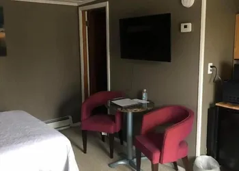 Oakes Oramel Inn hotel thumbnail 6