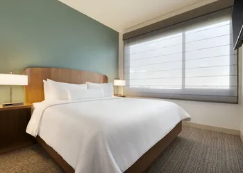 Element by Marriott Dallas Love Field hotel thumbnail 7