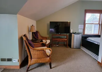 The Heron Inn & Day Spa hotel thumbnail 8