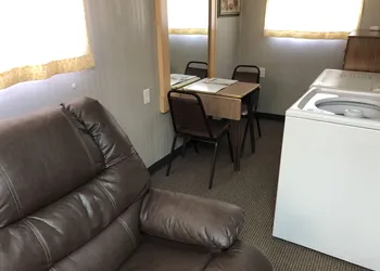 Town N' Country Motel hotel thumbnail 4