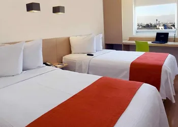 One Puerto Vallarta Aeropuerto hotel thumbnail 6