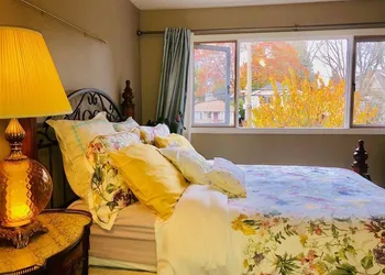 The Sunshine House hotel thumbnail 4