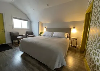 The Archie & Isidore Hotel hotel thumbnail 6