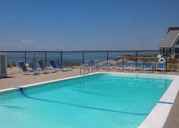 Horizons Beach Resort hotel thumbnail 8