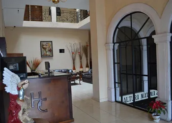 Hotel Conquistadores hotel thumbnail 2