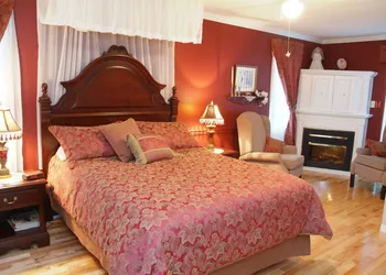 Cote's Bed & Breakfast Inn hotel thumbnail 4