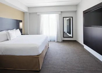 Residence Inn by Marriott Knoxville Downtown hotel thumbnail 3