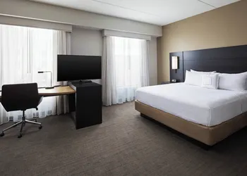 Residence Inn by Marriott Knoxville Downtown hotel thumbnail 4