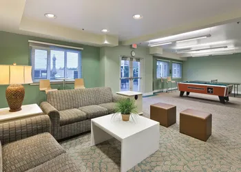 WorldMark Long Beach hotel thumbnail 5