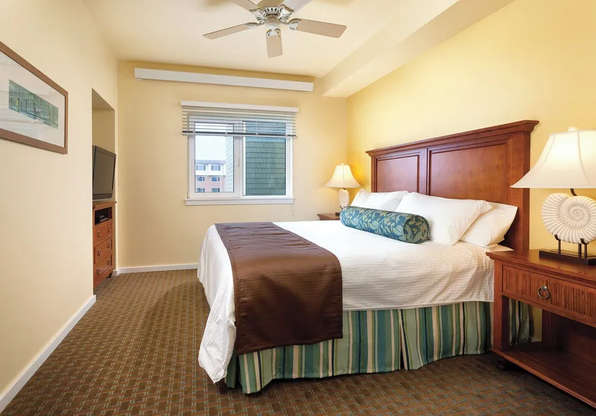 WorldMark Long Beach hotel detail image 6