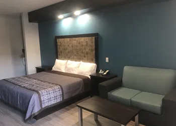 The Residency Suites hotel thumbnail 6