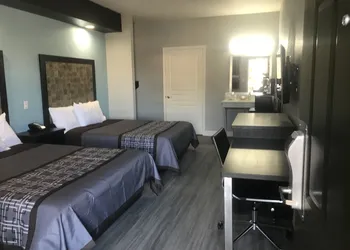 The Residency Suites hotel thumbnail 7