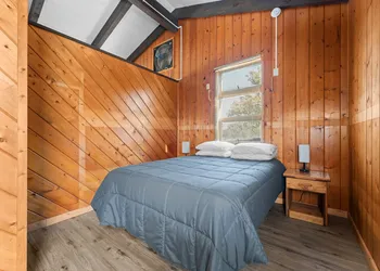YMCA Trout Lodge hotel thumbnail 2