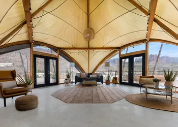Under Canvas Zion hotel thumbnail 3