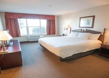 Grand Hinckley Inn hotel thumbnail 8