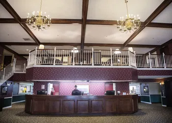 Grand Hinckley Inn hotel thumbnail 3