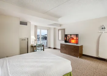 The Americana Hotel hotel thumbnail 7
