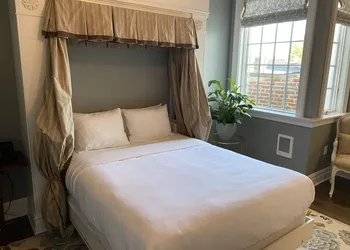 The Dutchess Inn and Spa at Beacon hotel thumbnail 6