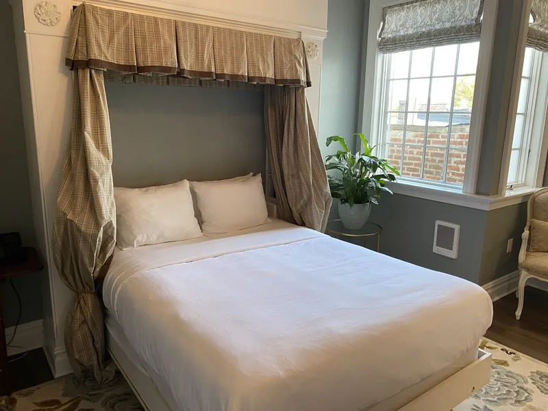 The Dutchess Inn and Spa at Beacon hotel detail image 6