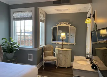 The Dutchess Inn and Spa at Beacon hotel thumbnail 7