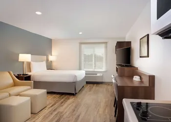 Extended Stay America Suites - Minneapolis - Fridley hotel thumbnail 7