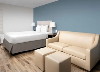 Extended Stay America Suites - Minneapolis - Fridley hotel thumbnail 6