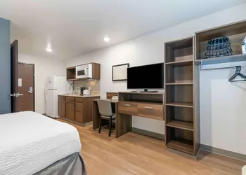 Extended Stay America Suites - Nashua - Merrimack hotel thumbnail 7