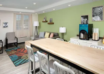 WoodSpring Suites Miami Southwest hotel thumbnail 3
