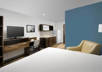 WoodSpring Suites Miami Southwest hotel thumbnail 8